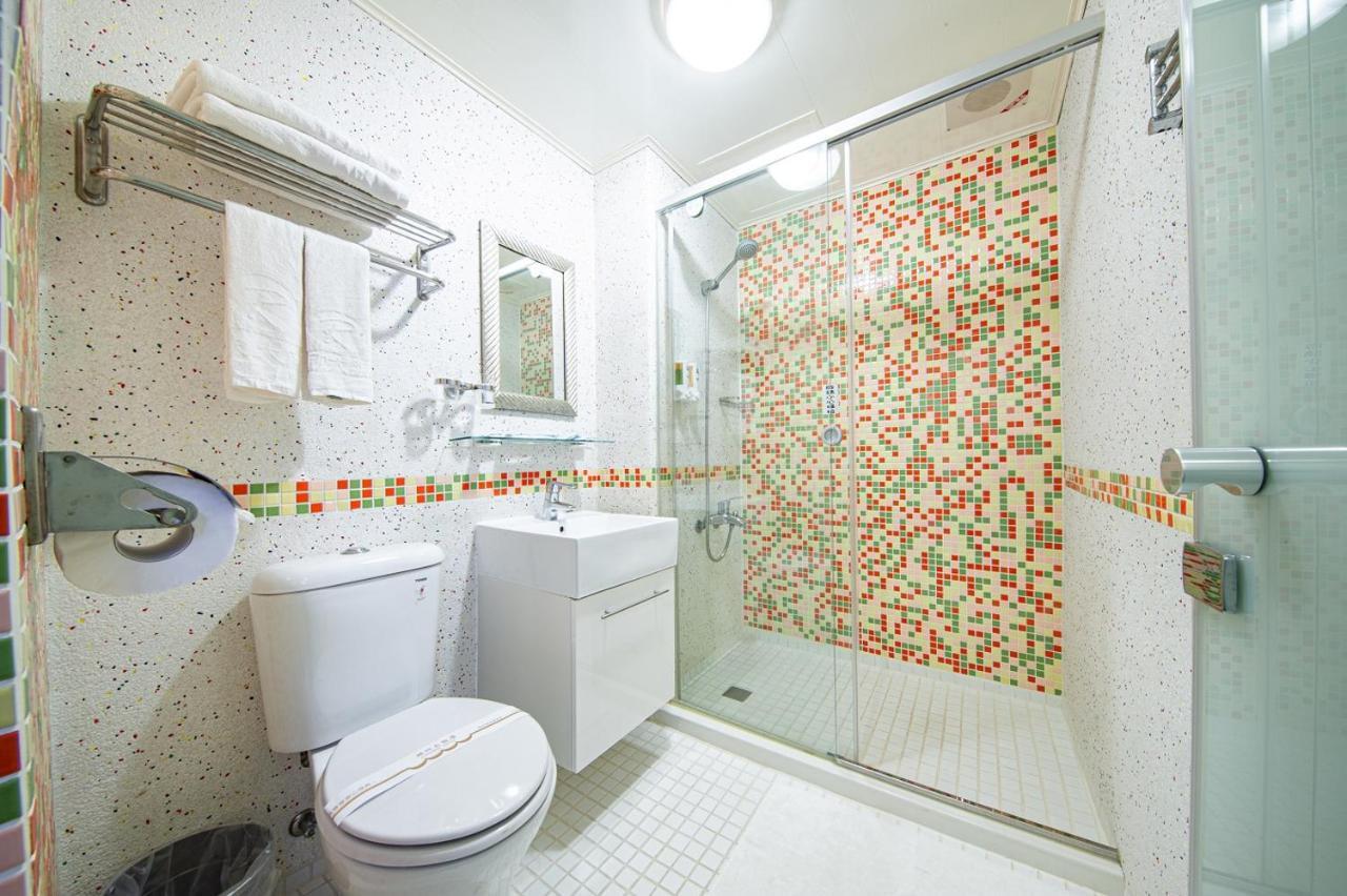 Royal Hotel Magong Luaran gambar