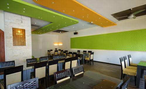 Royal Hotel Magong Luaran gambar